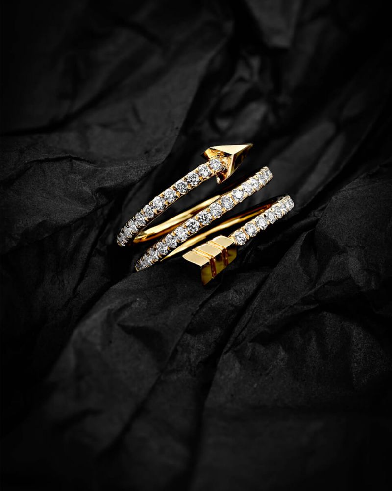 color: Yellow Gold