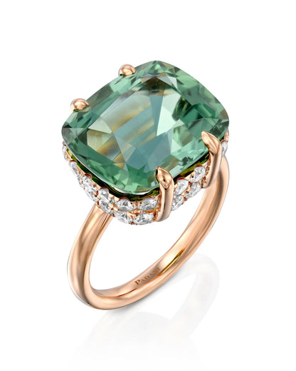 color: Rose Gold
