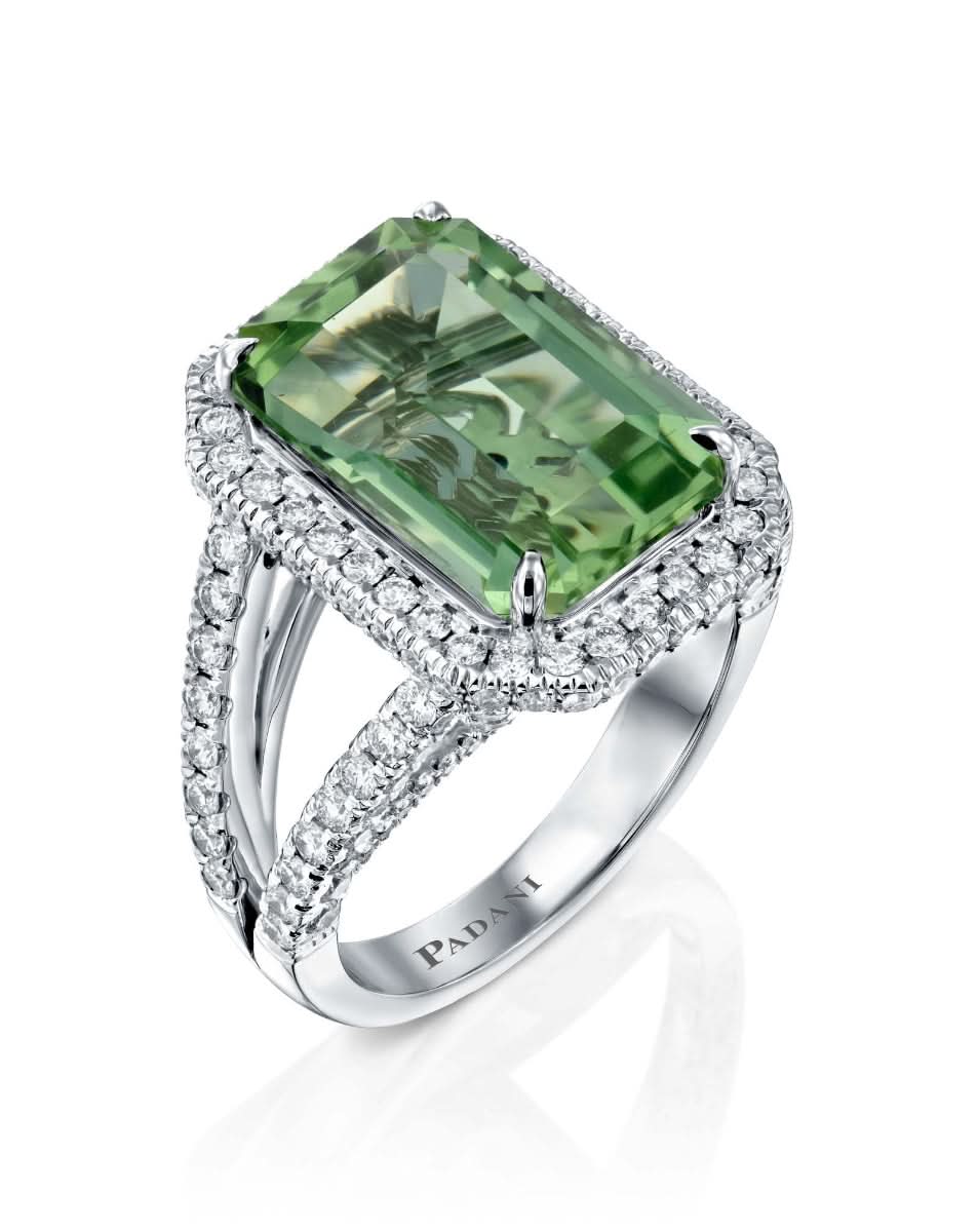 color: White Gold