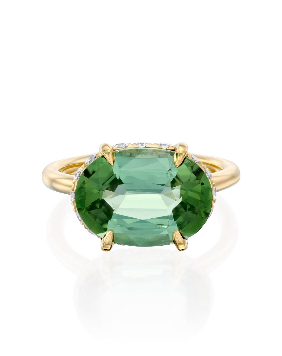 color: Yellow Gold