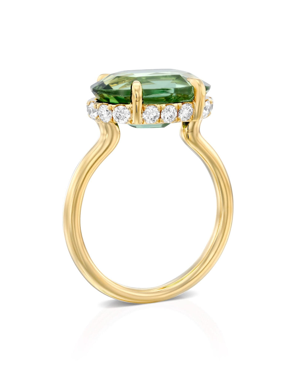 color: Yellow Gold