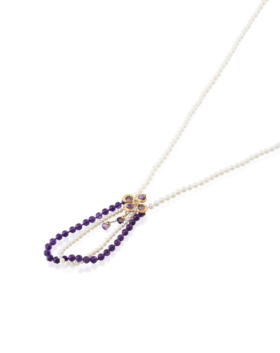 color: Yellow Gold