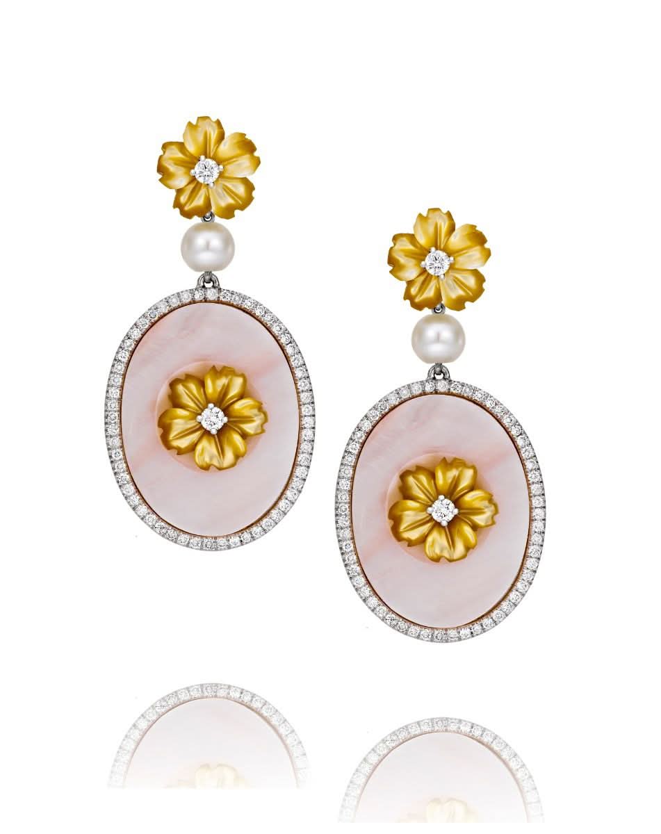 color: Yellow Gold