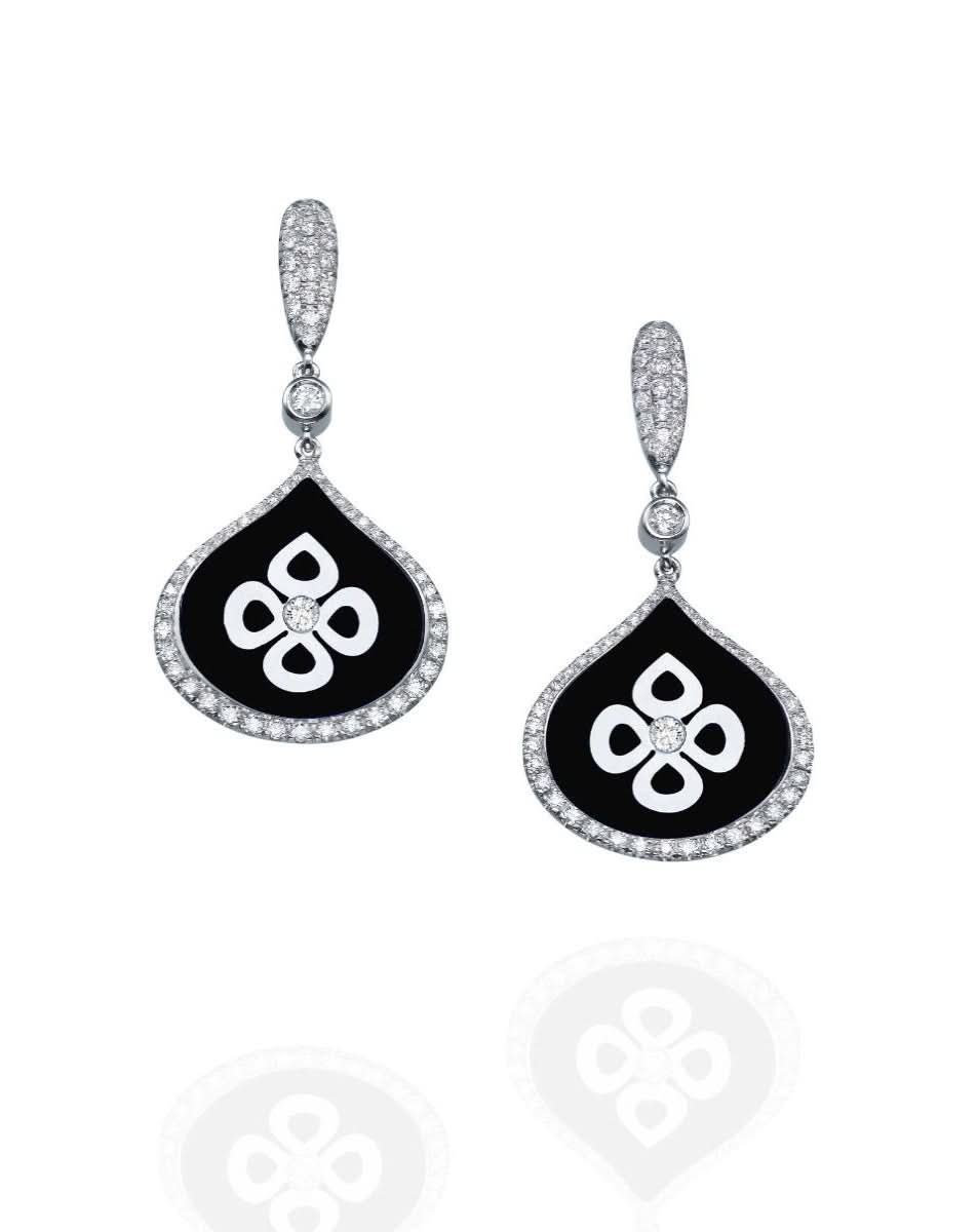 color: White Gold