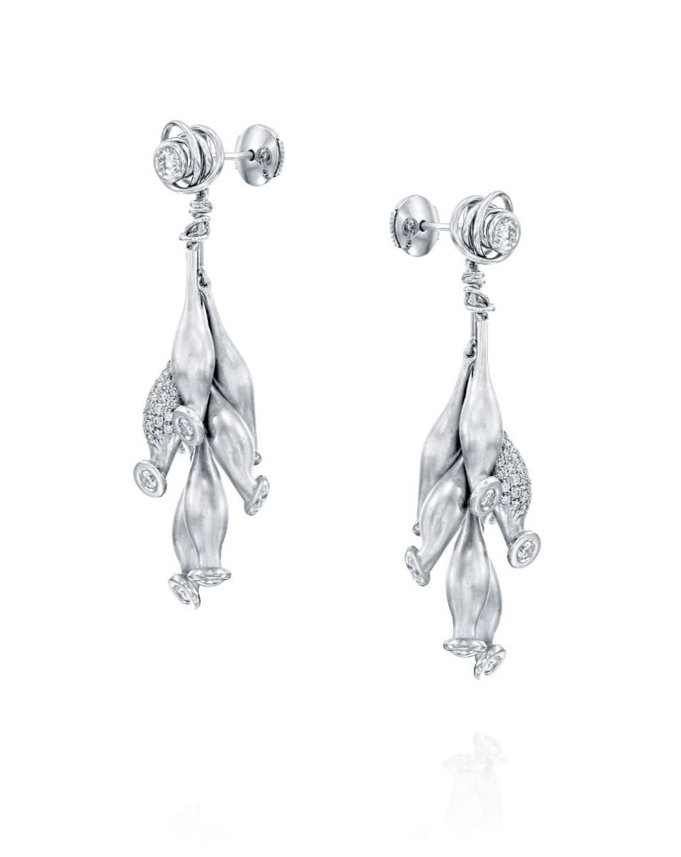 color: White Gold