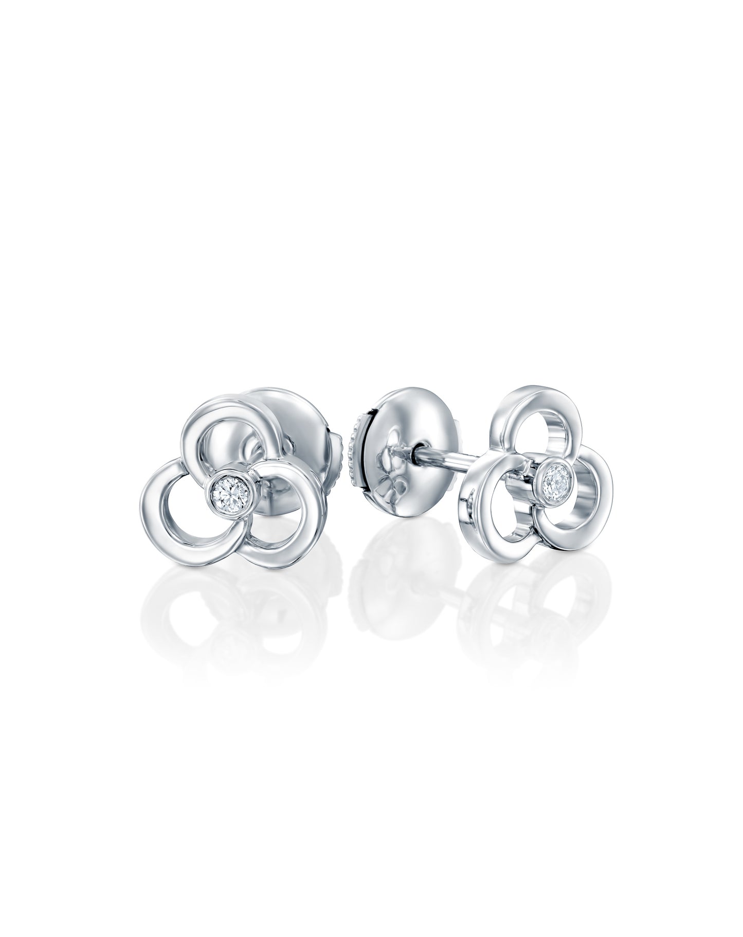 Color: White Gold
