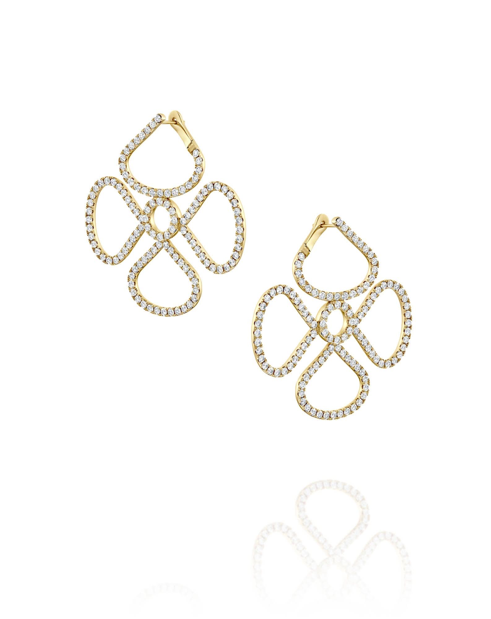 color: Yellow Gold