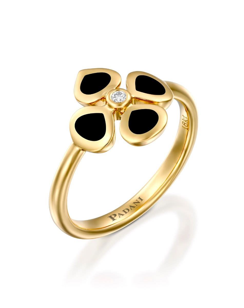 color: Yellow Gold