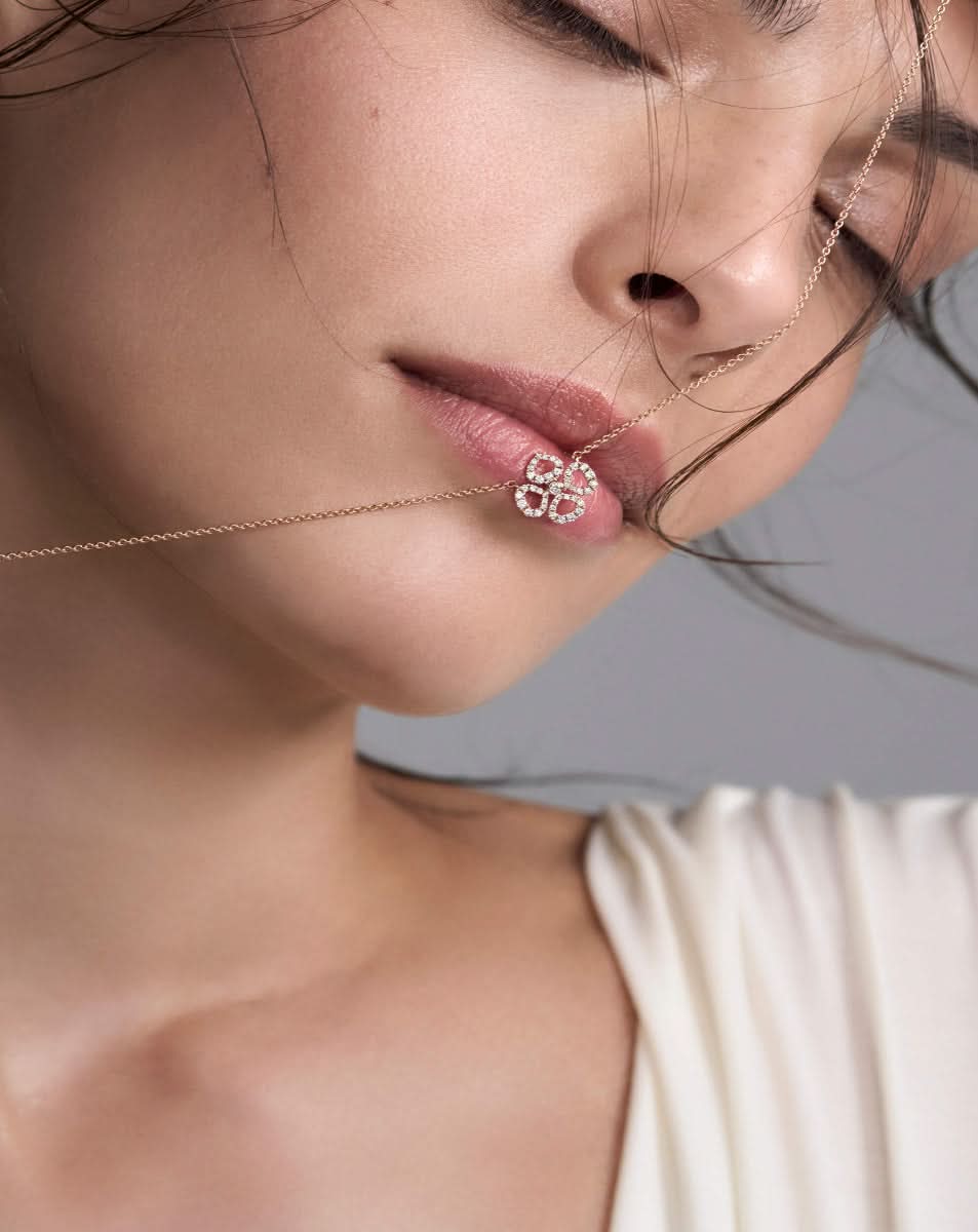 color: White Gold; Rose Gold; Yellow Gold