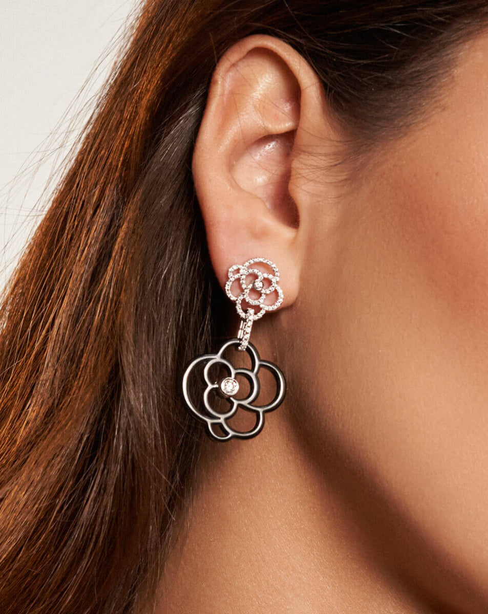 color: White Gold