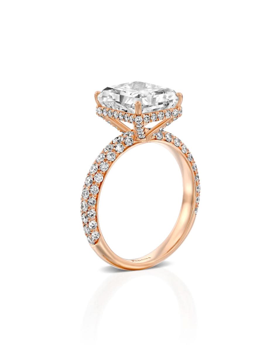 color: Rose Gold