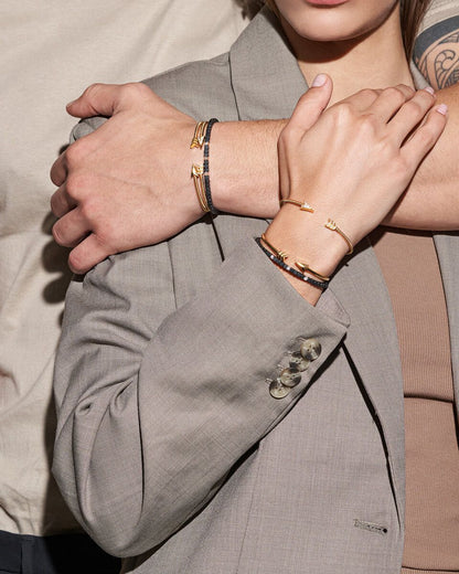 color: Rose Gold; Yellow Gold