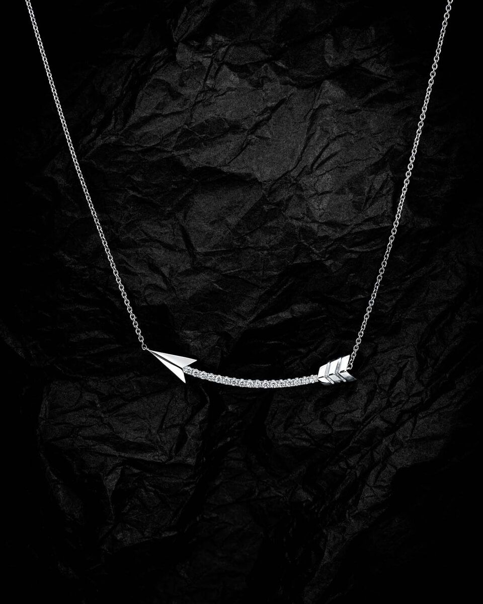 color: White Gold