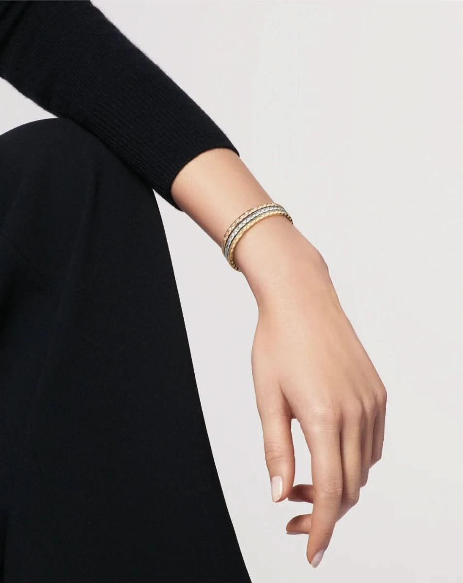 color: Beige Gold