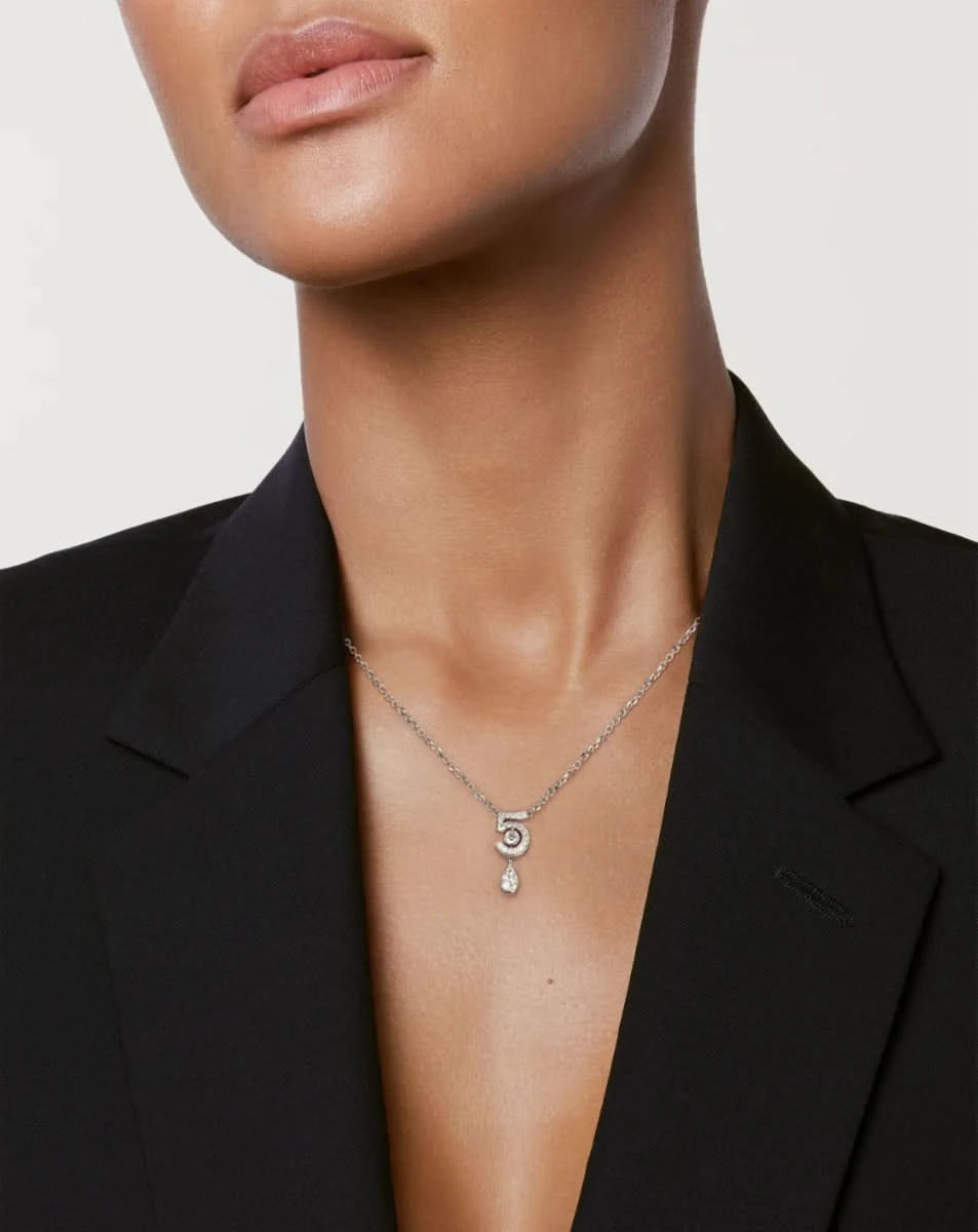 color: White Gold