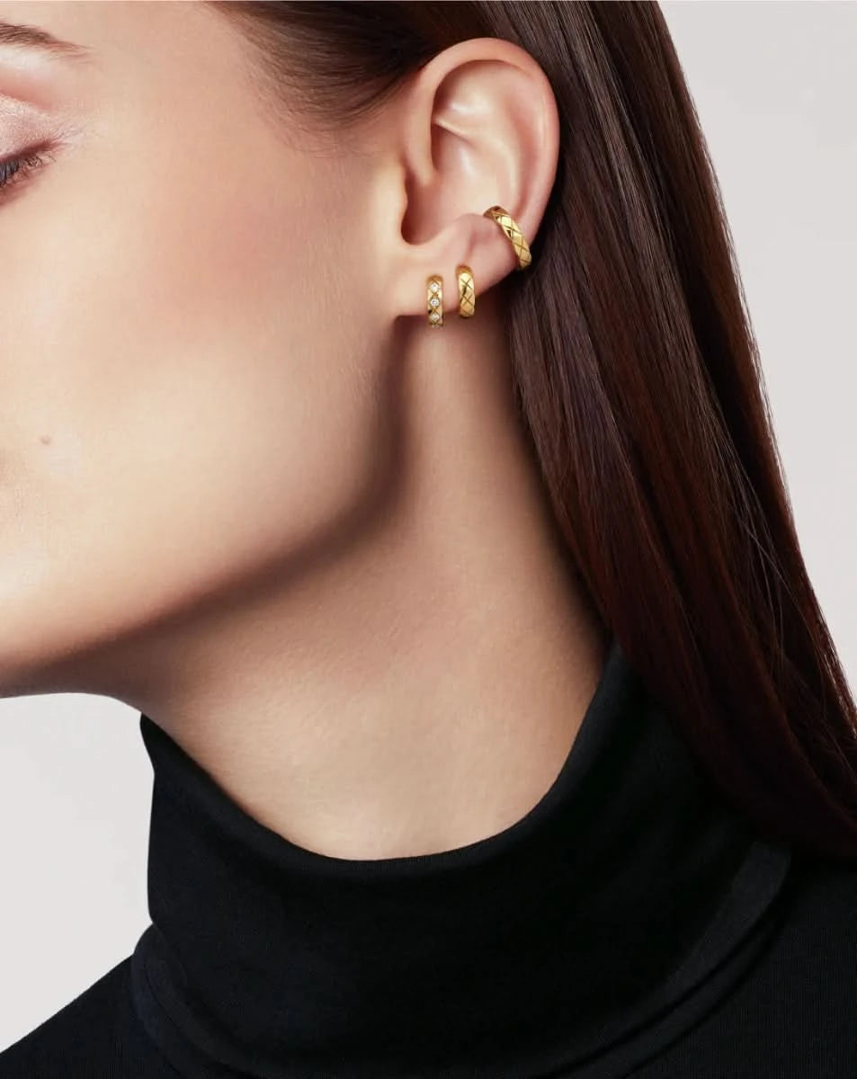 color: Yellow Gold