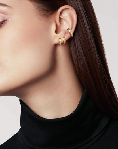 color: Yellow Gold