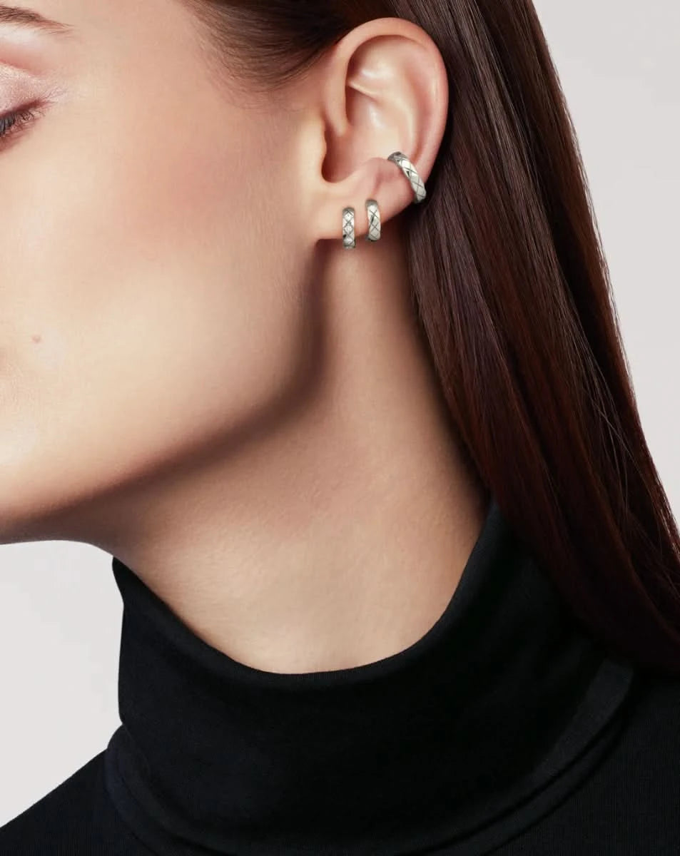 color: White Gold