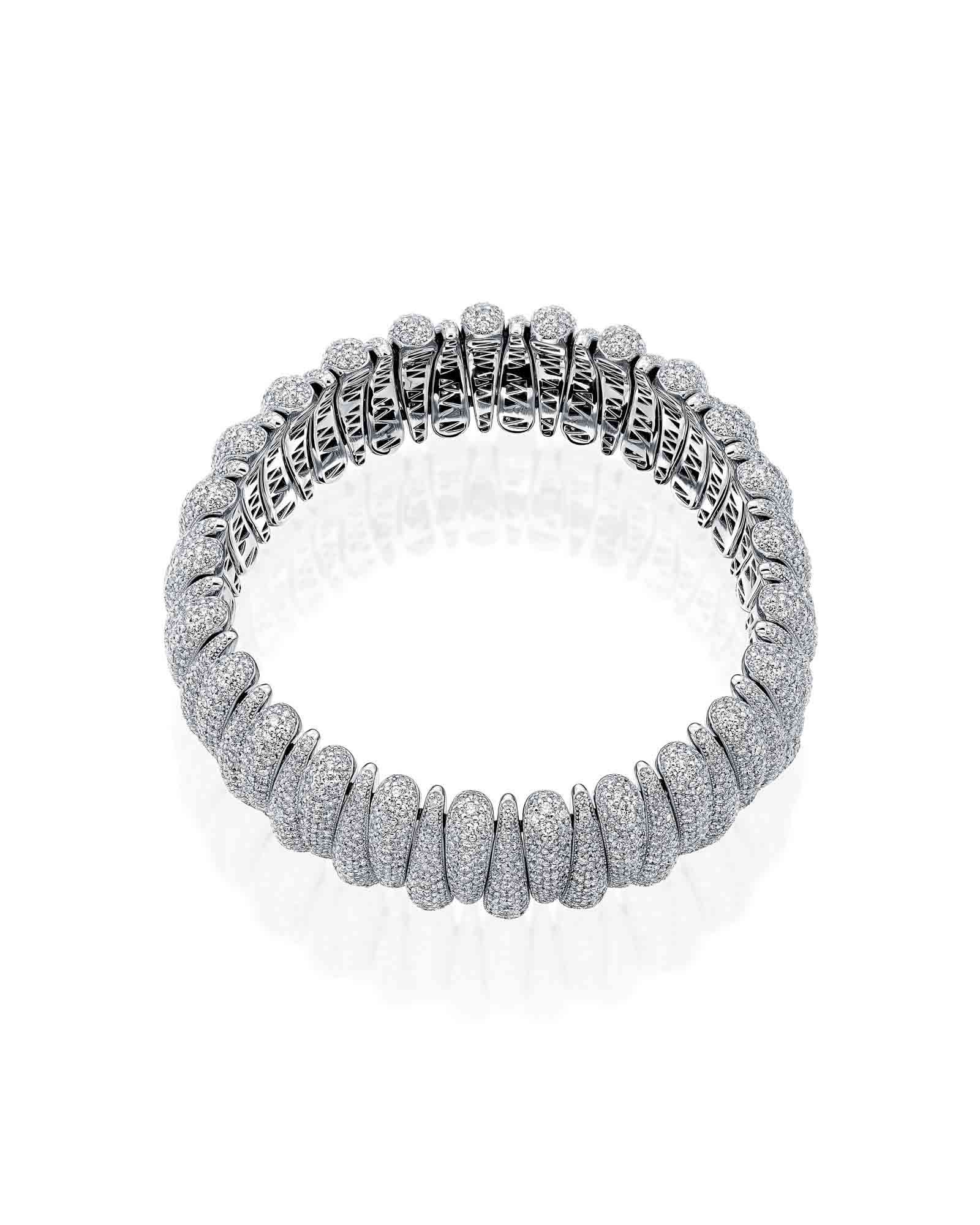color: White Gold