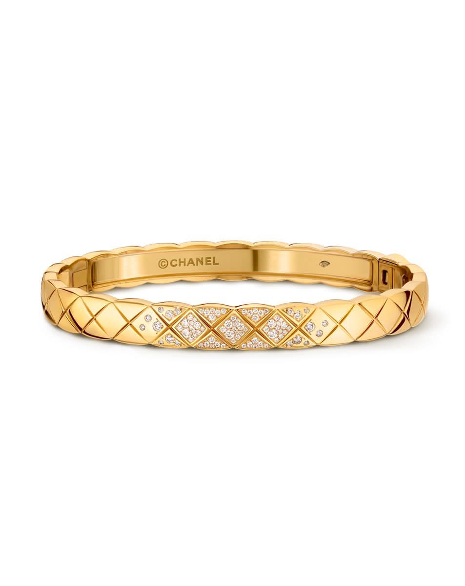 color: Yellow Gold