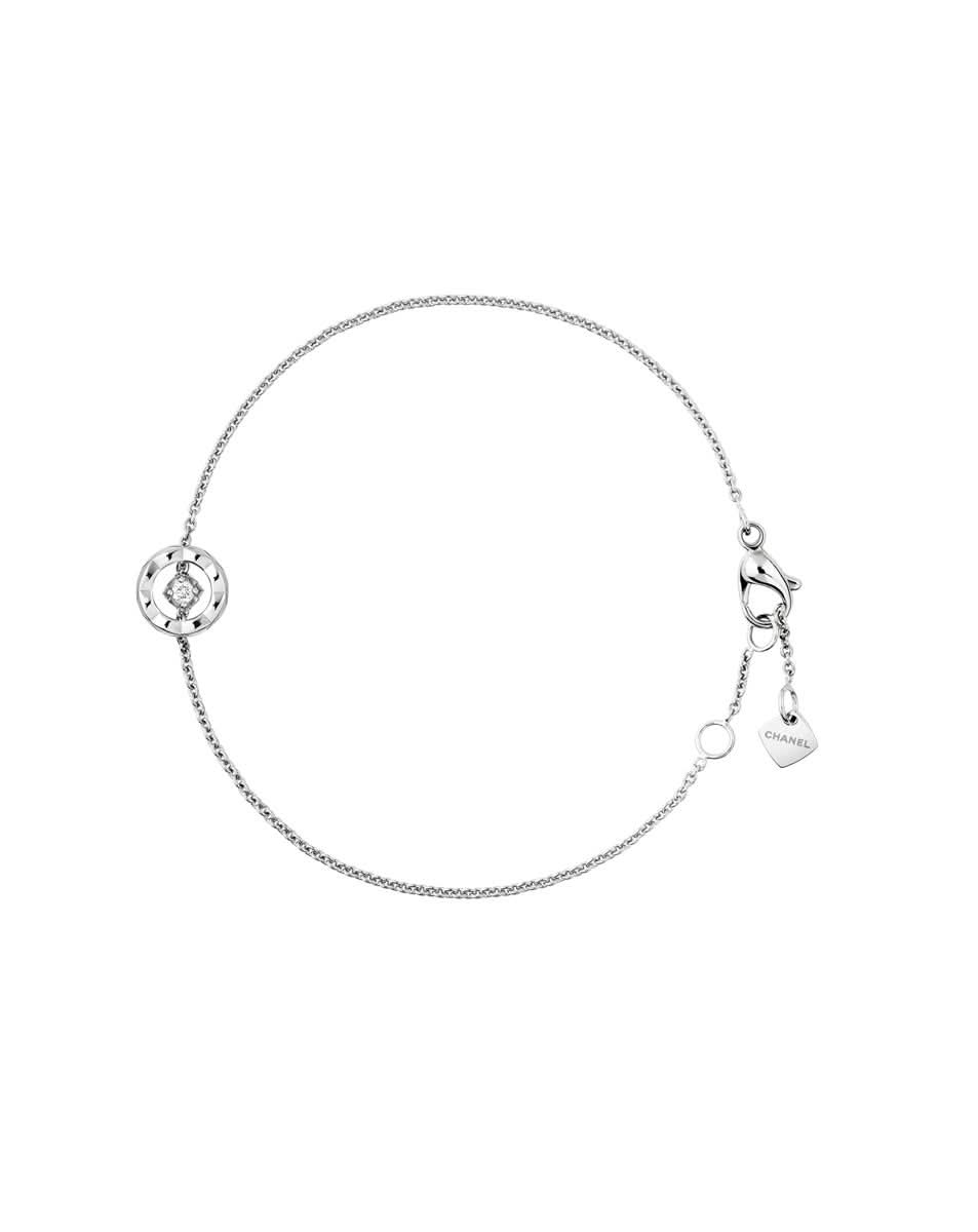 color: White Gold
