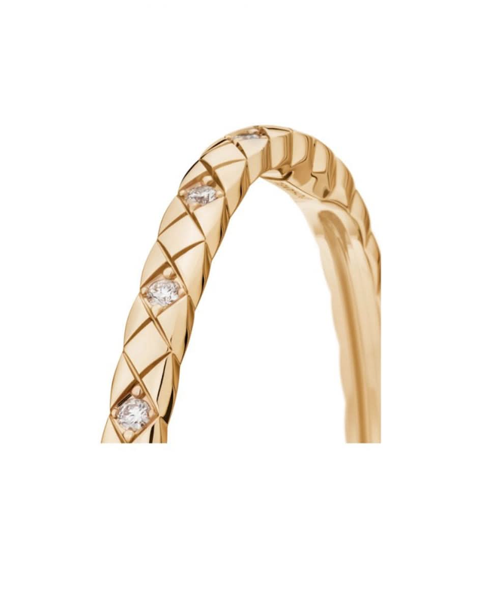 color: Beige Gold