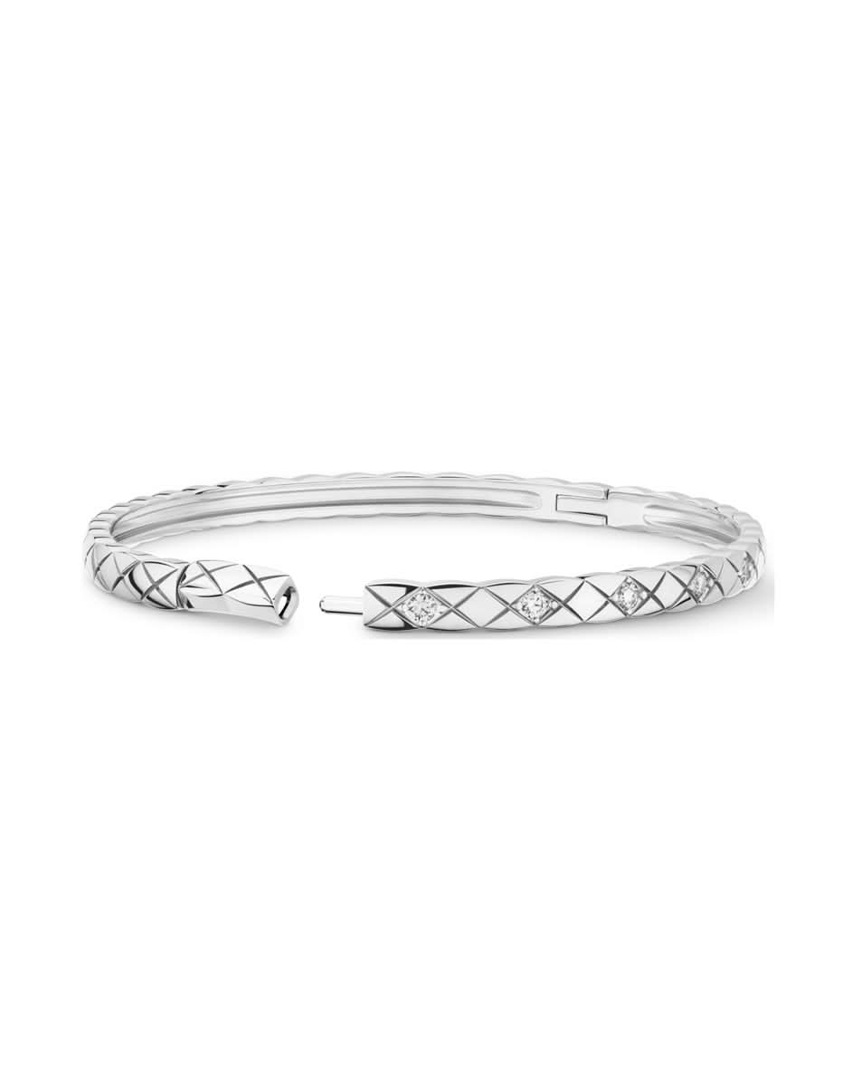 color: White Gold