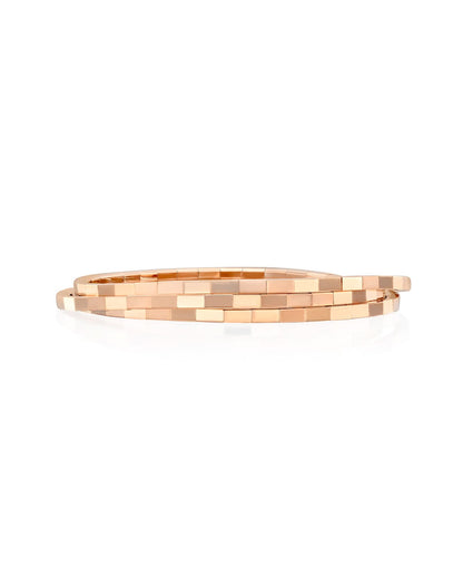 color: Rose Gold