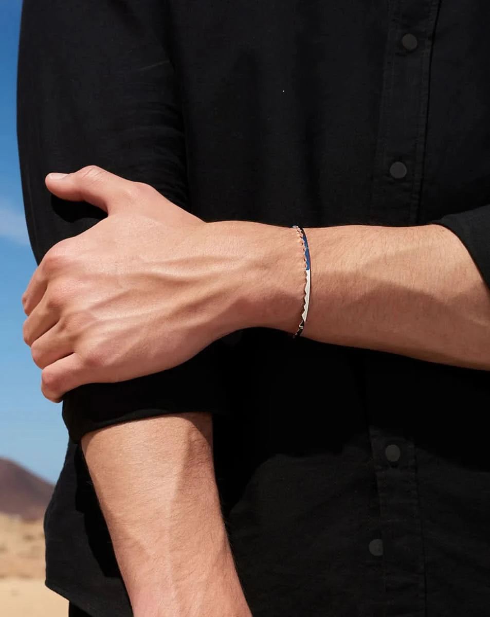 color: White Gold