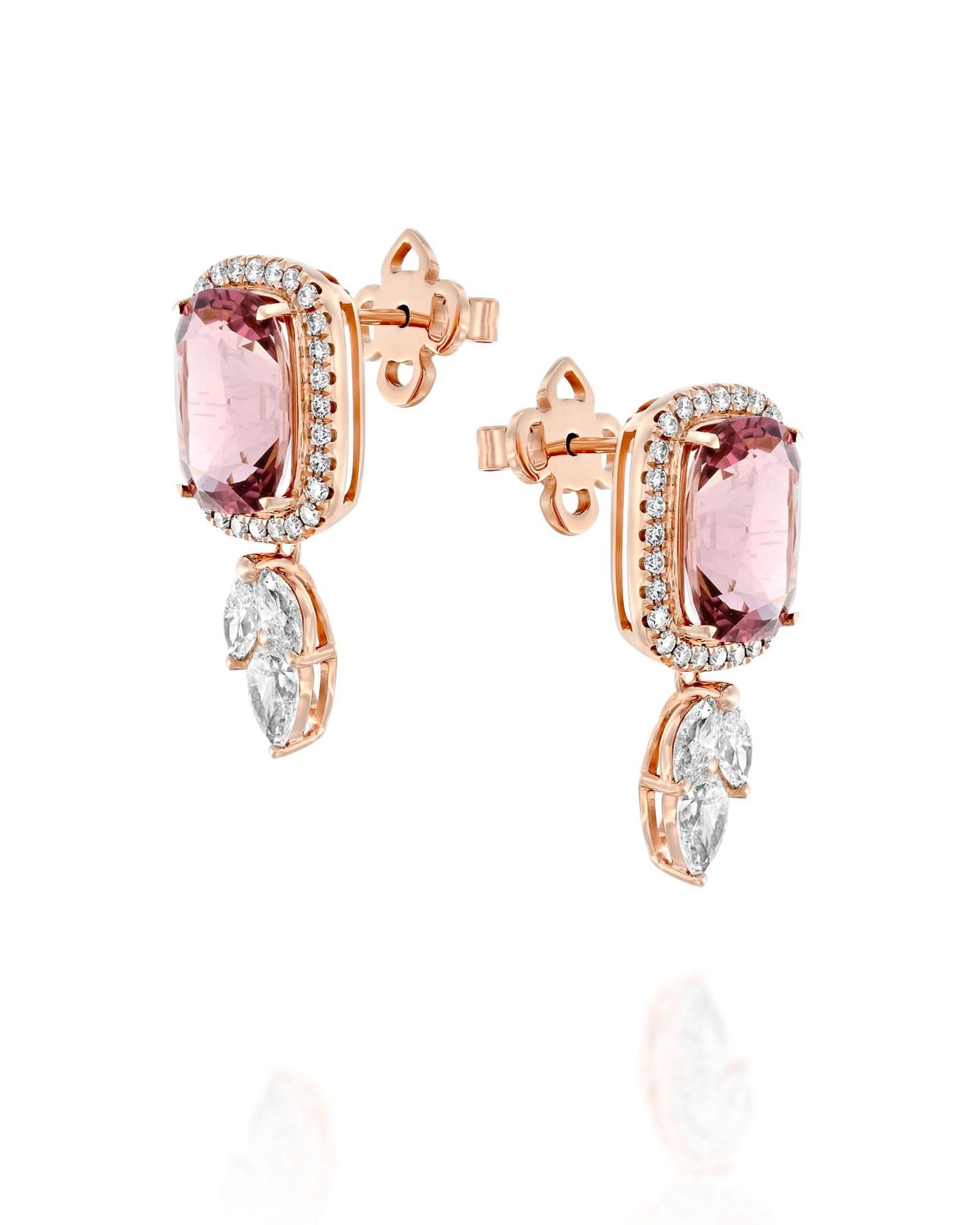 color: Rose Gold
