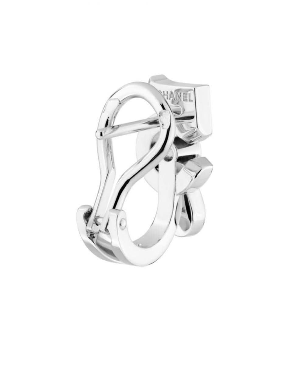 color: White Gold