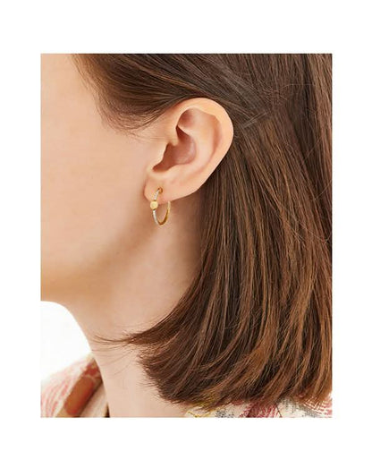 color: Yellow Gold