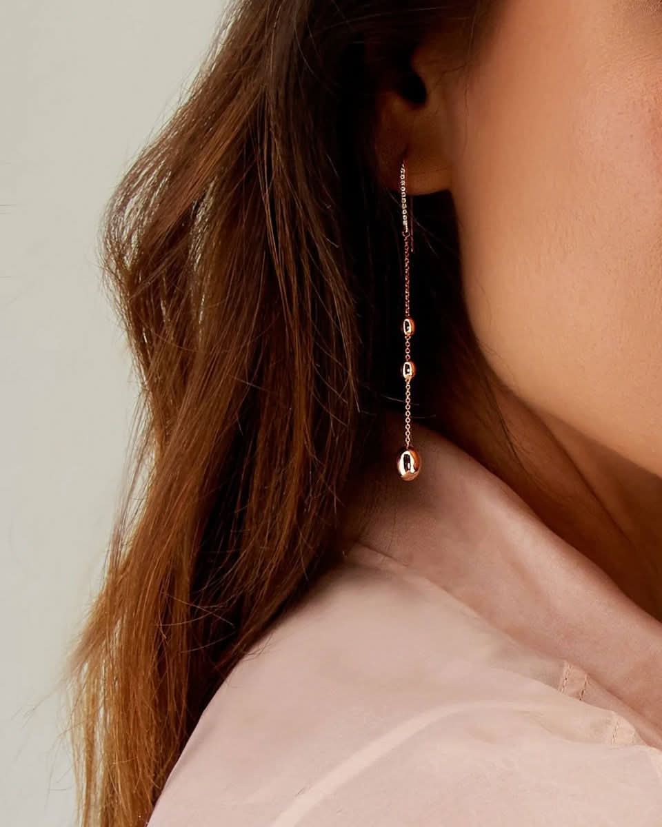 color: Rose Gold