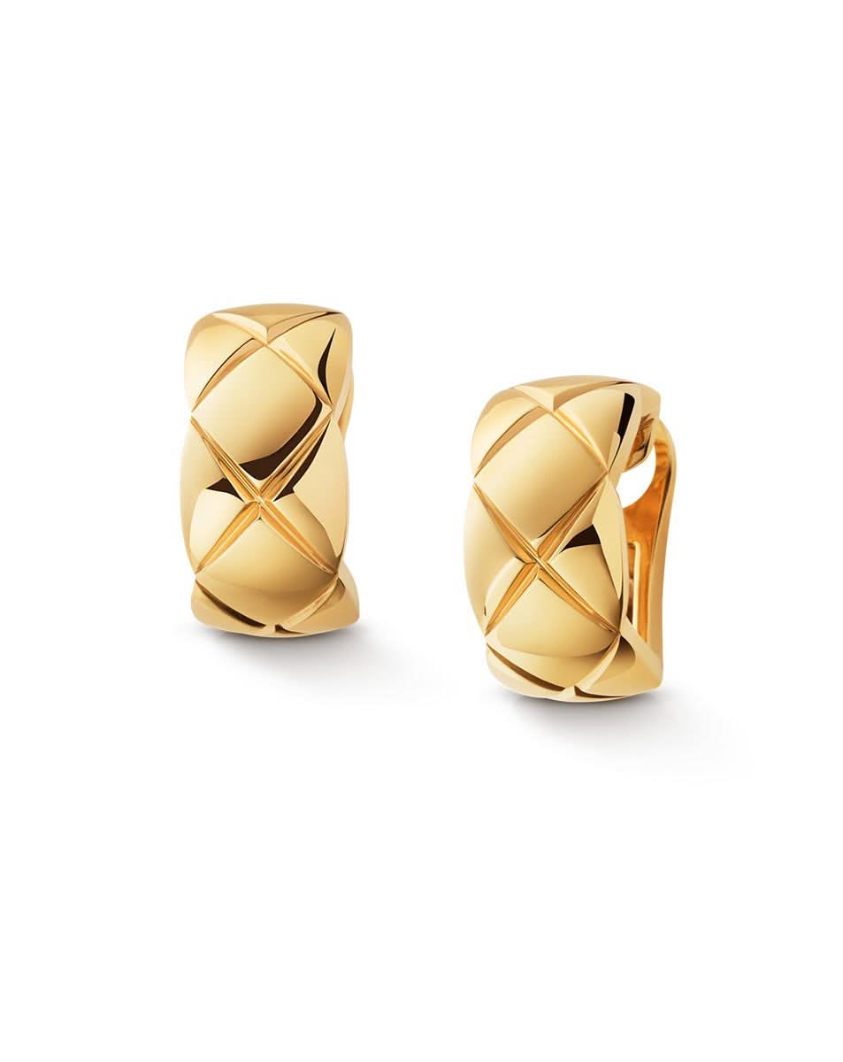 color: Yellow Gold