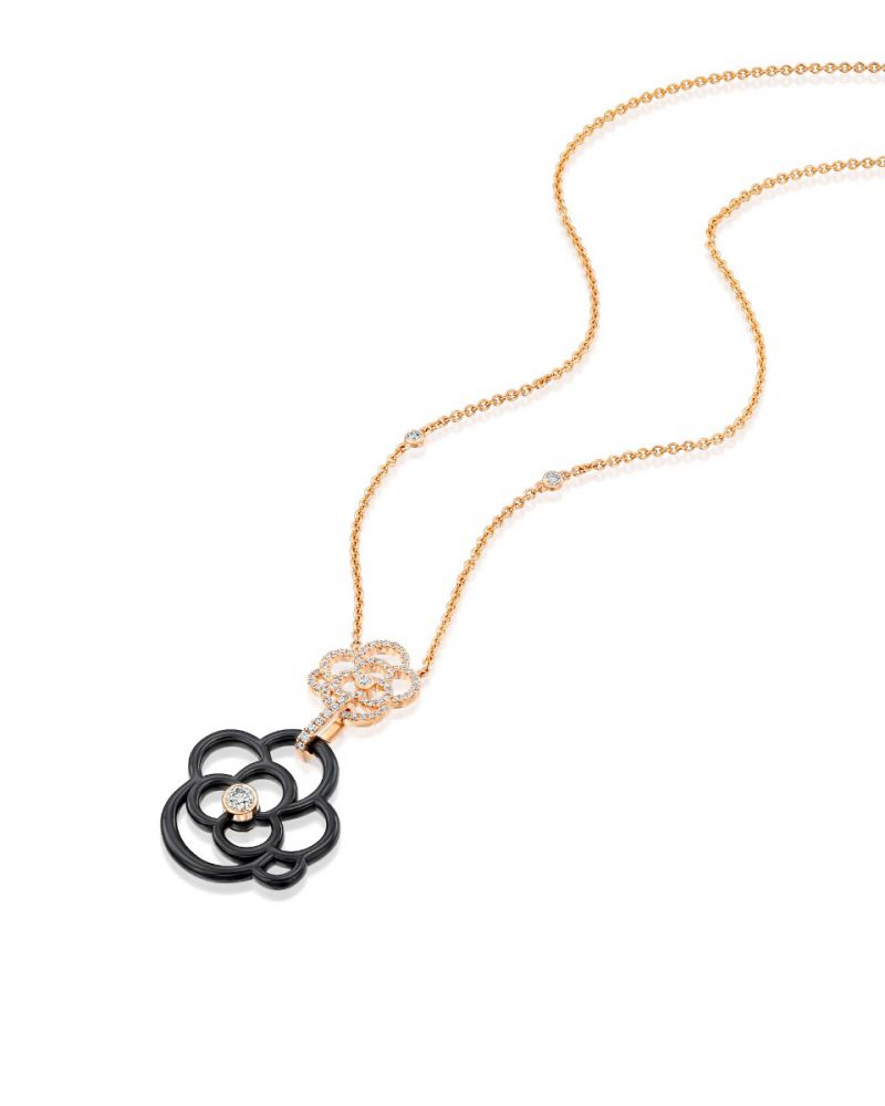 color: Rose Gold