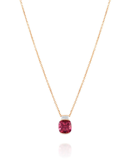 color: Rose Gold