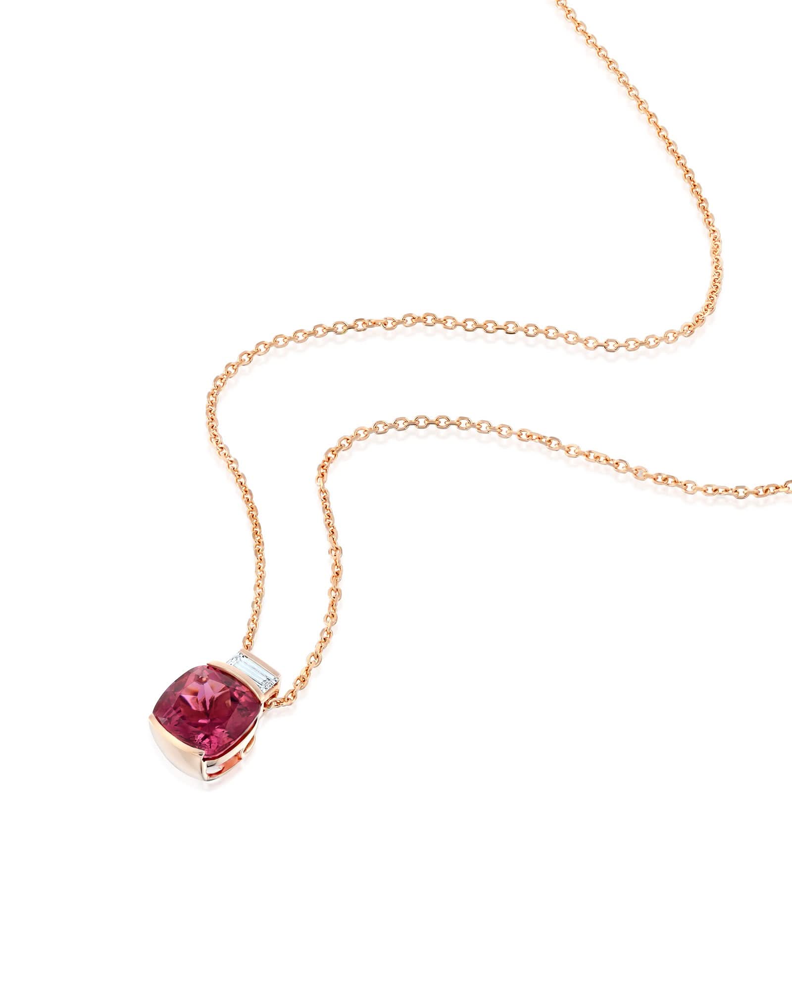 color: Rose Gold