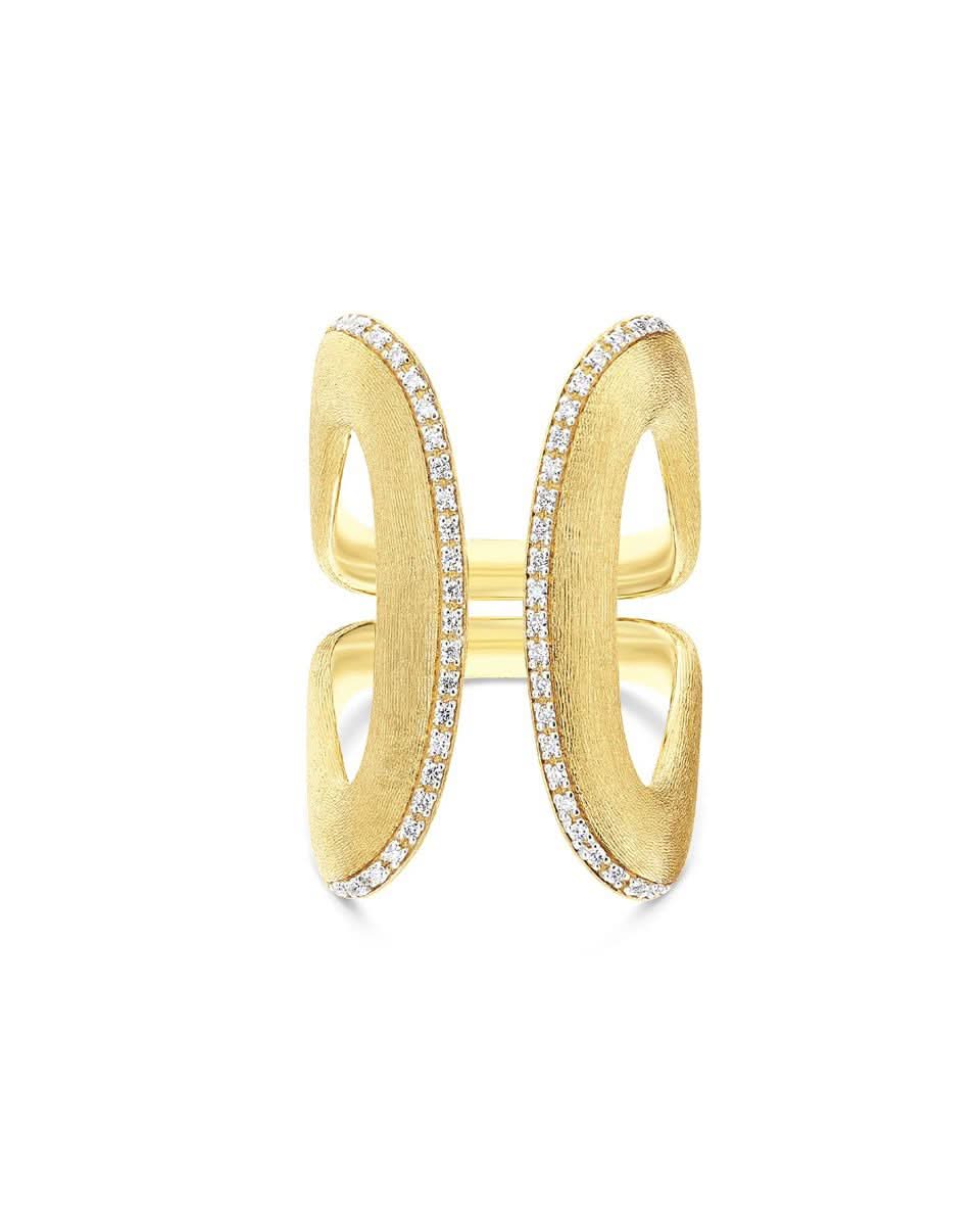 color: Yellow Gold