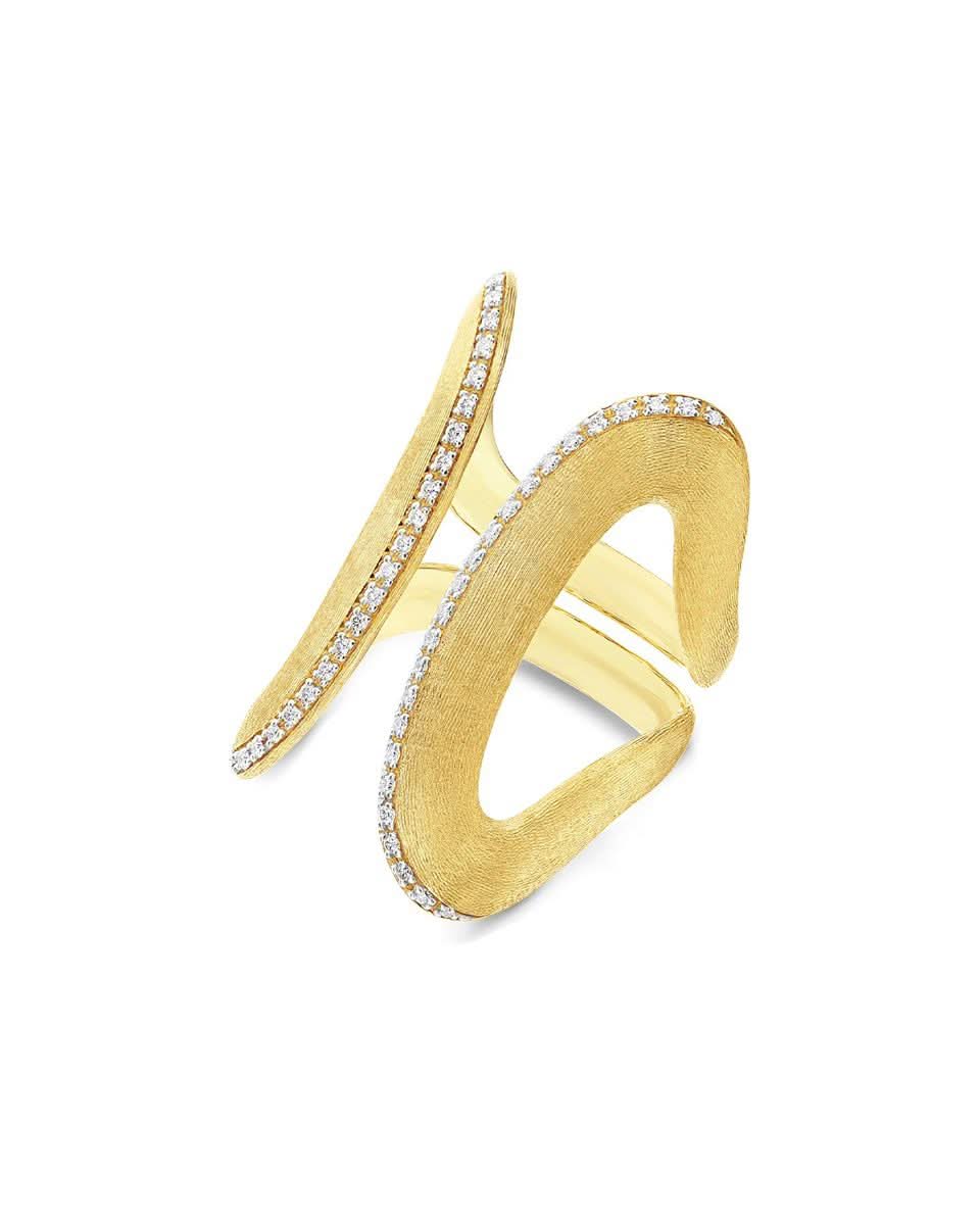 color: Yellow Gold