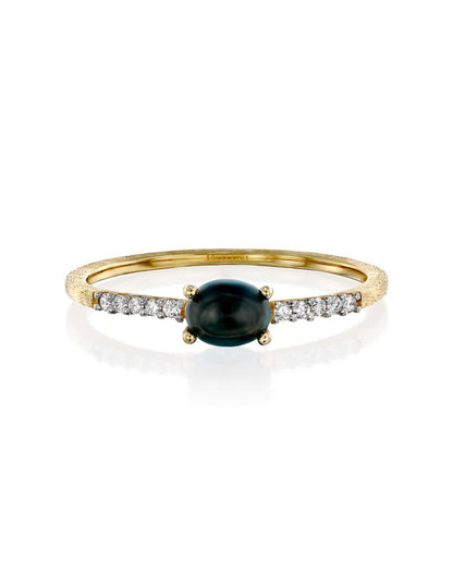color: Yellow Gold