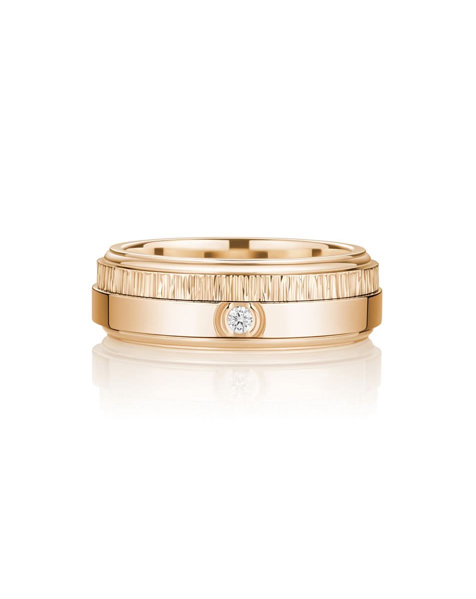 color: Rose Gold