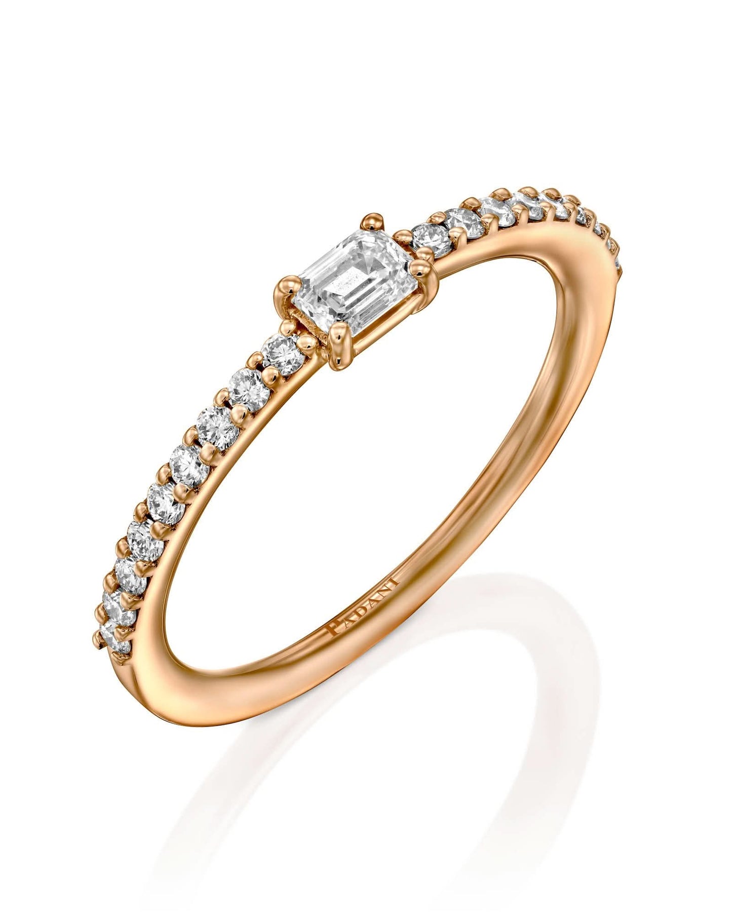 color: Rose Gold