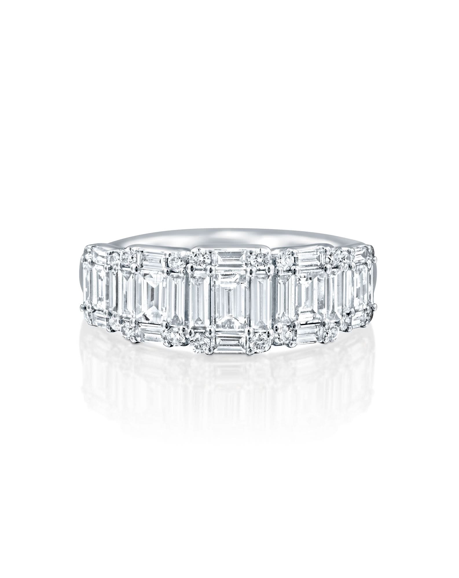 color: White Gold