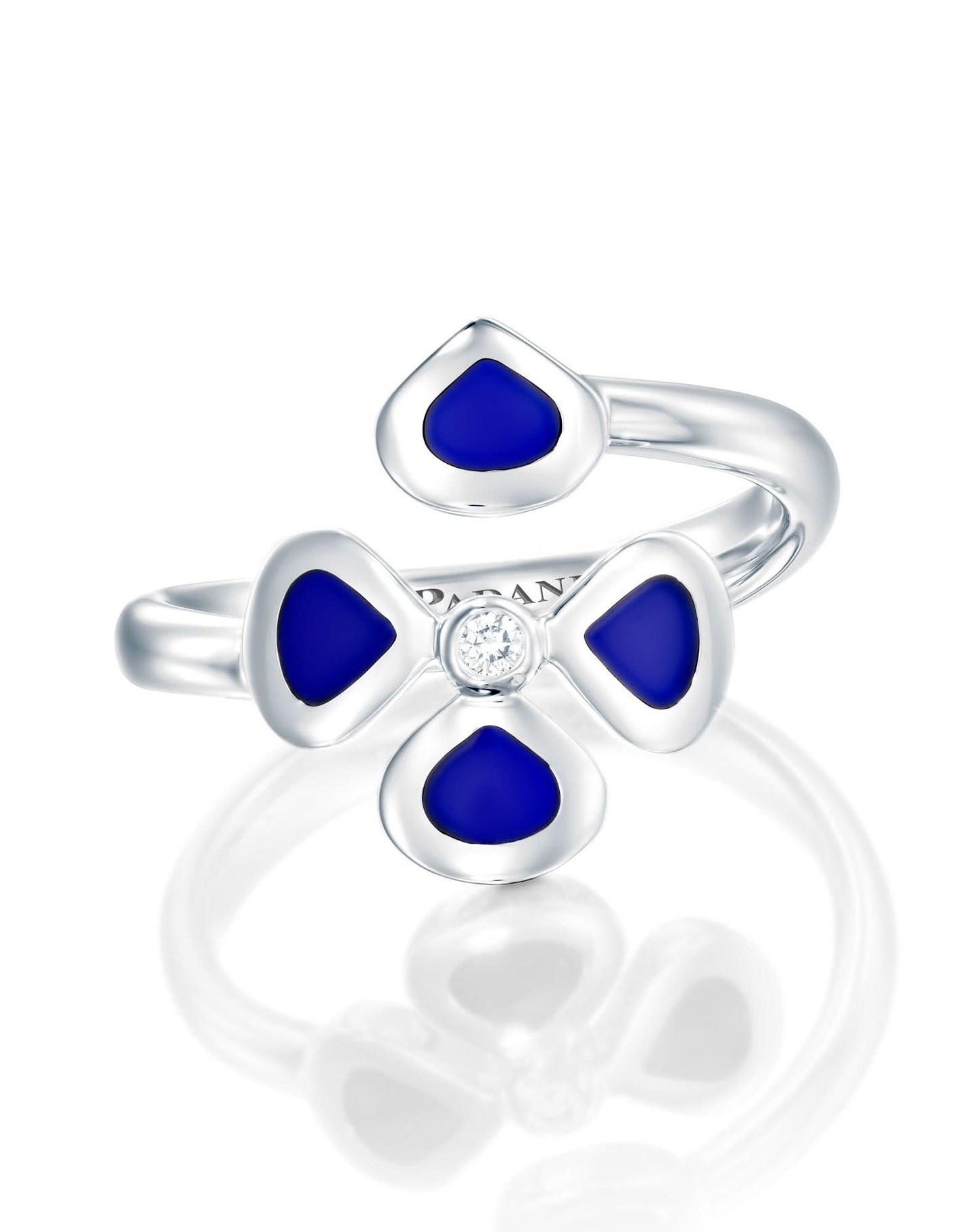 color: White Gold