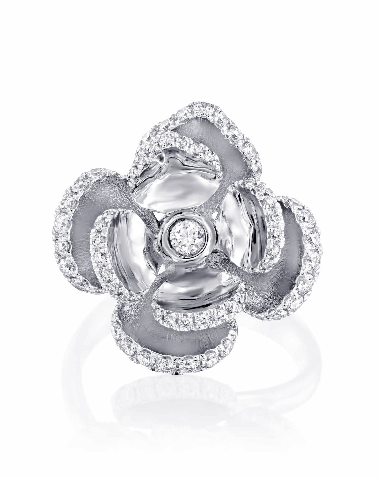color: White Gold