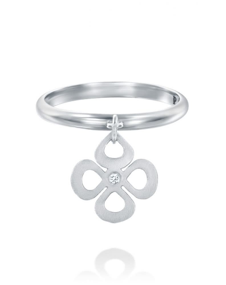 color: White Gold