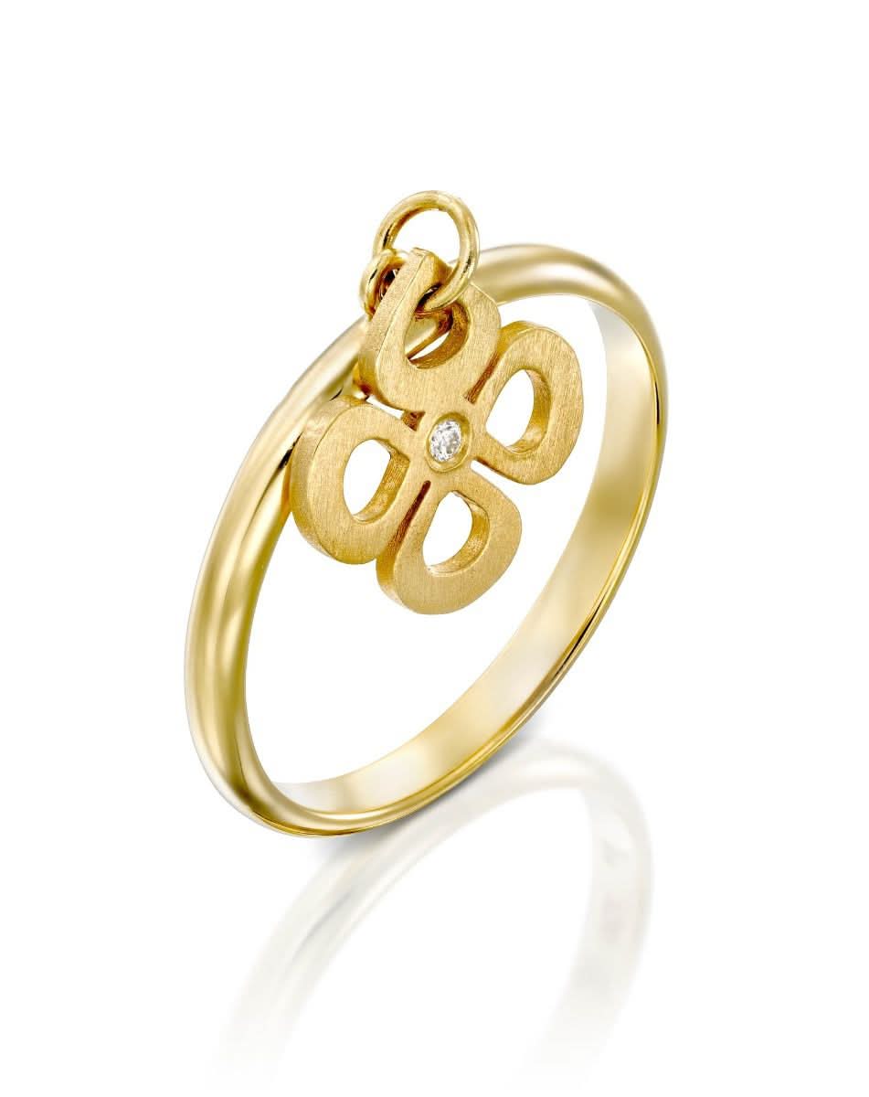 color: Yellow Gold