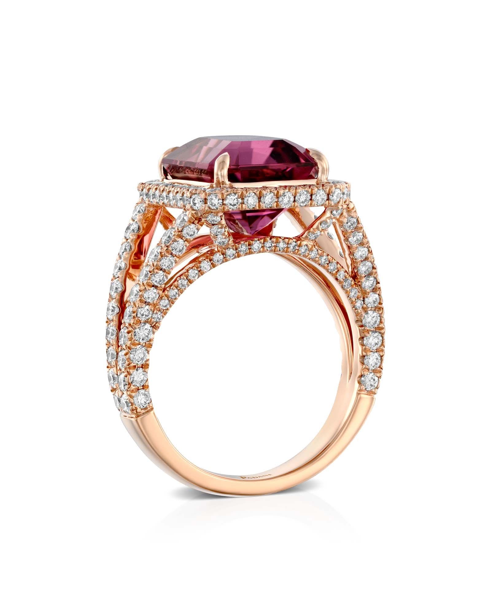 color: Rose Gold