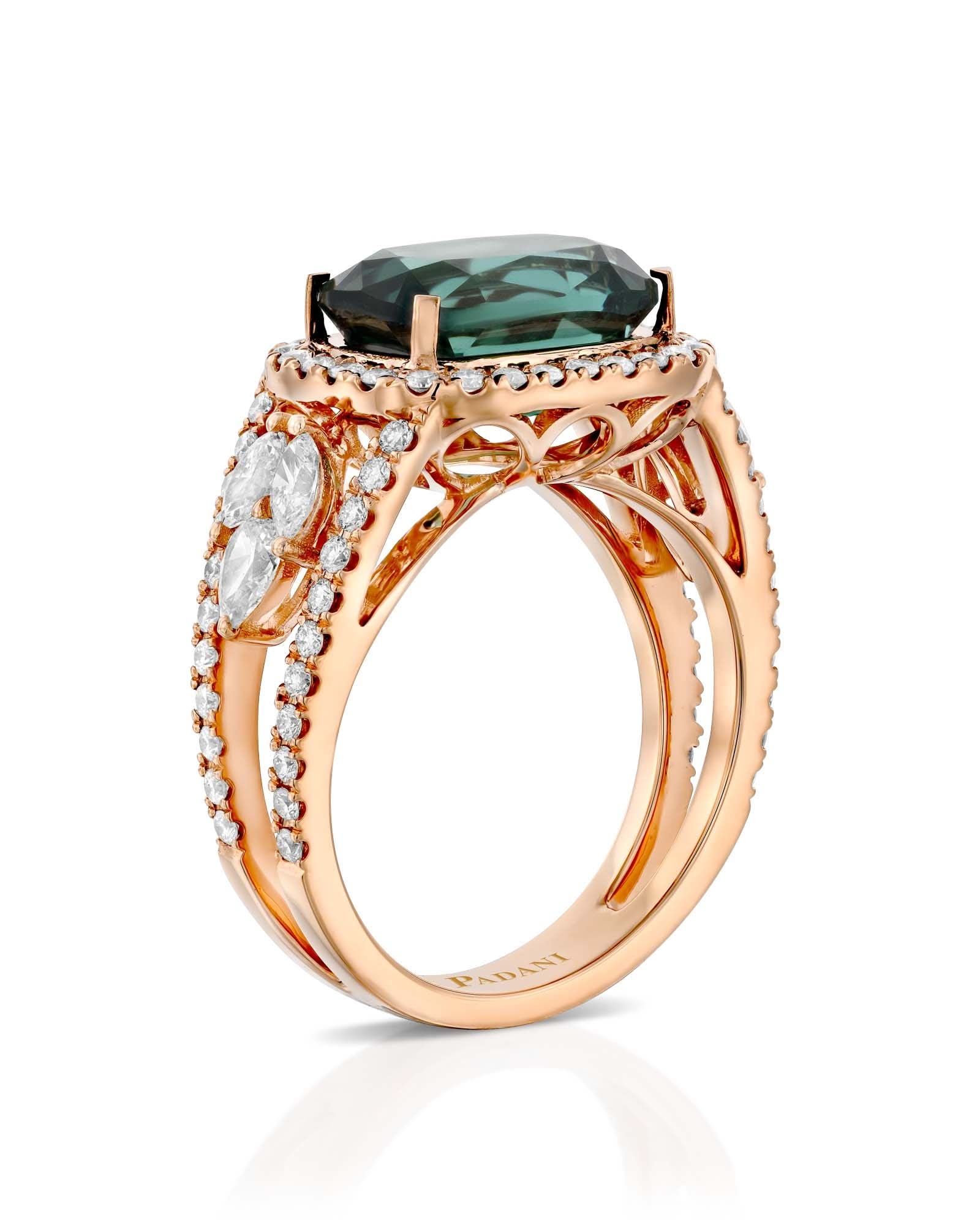 color: Rose Gold
