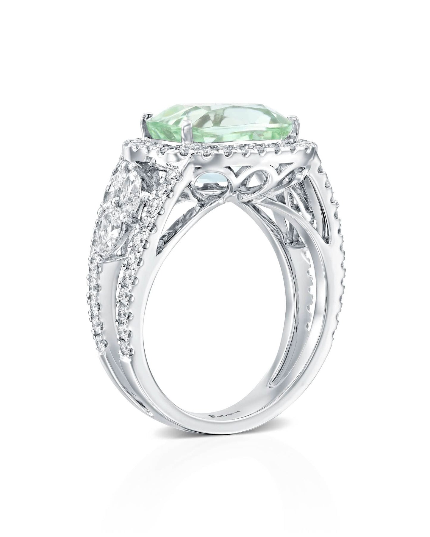 color: White Gold